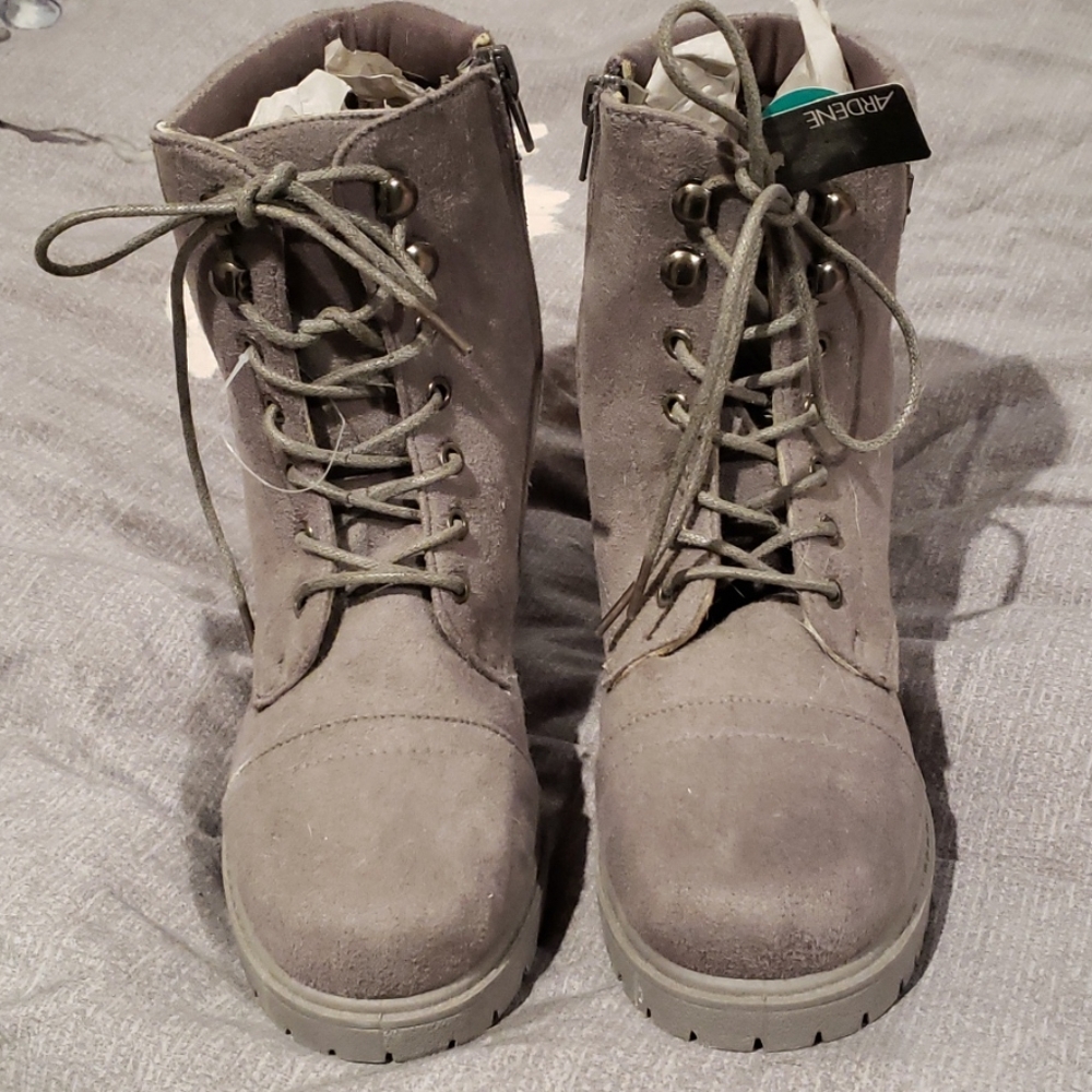 Ardene boots